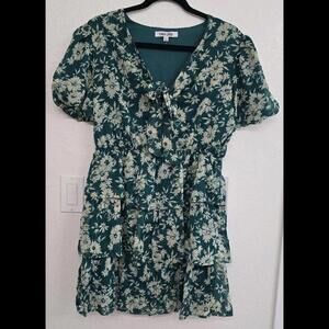 NWT MIMI CHICA Ladies  Green White Floral Print Short Puff Sleeve Dress Size L